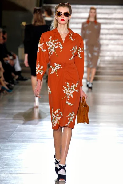 Look 6